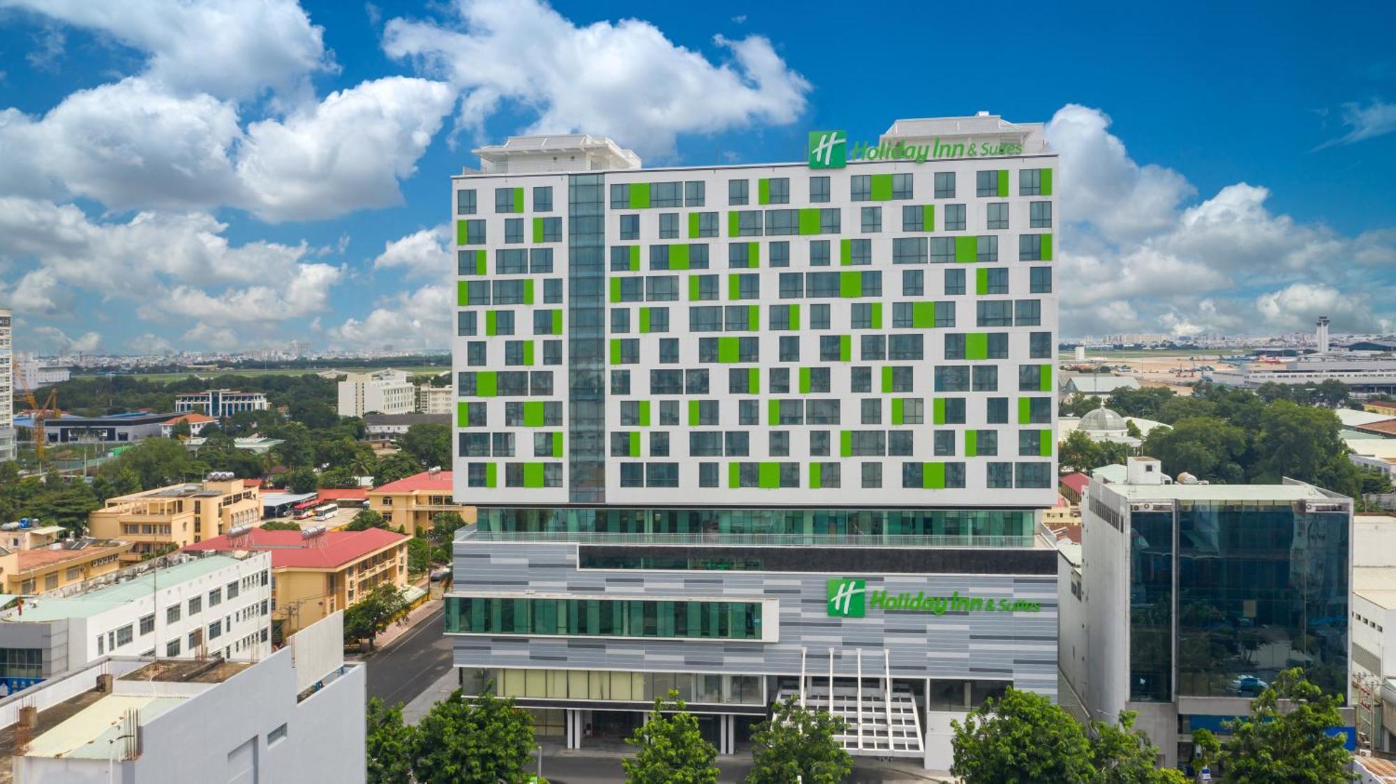Holiday Inn & Suites Saigon Airport By Ihg Ho Chi Minh City Bagian luar foto