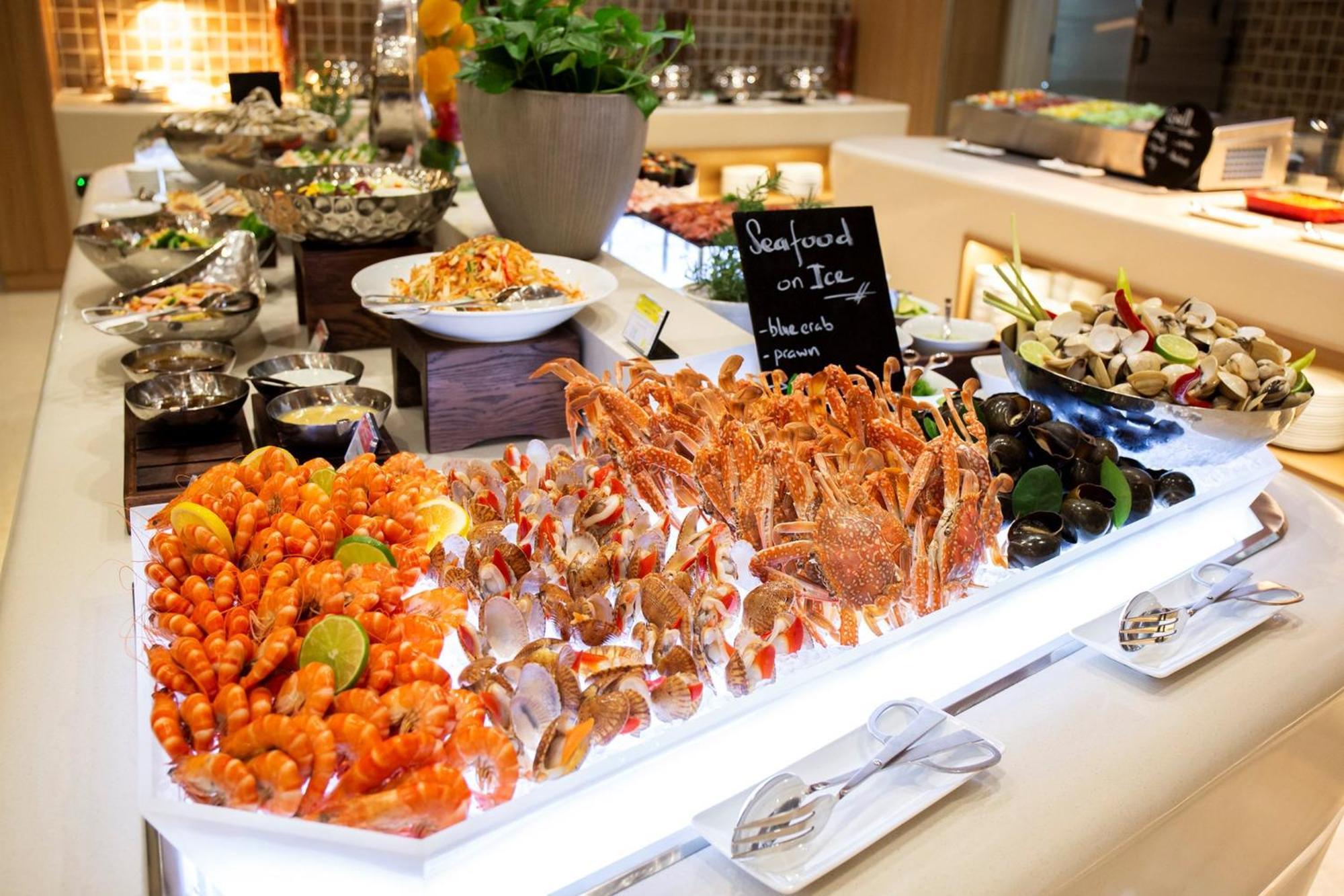 Holiday Inn & Suites Saigon Airport By Ihg Ho Chi Minh City Bagian luar foto
