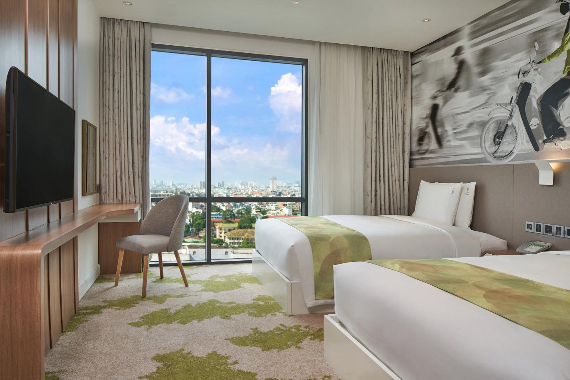 Holiday Inn & Suites Saigon Airport By Ihg Ho Chi Minh City Bagian luar foto